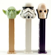 Pez Dispensers Yoda Storm Trooper Skull Footed Star Wars - $92.02 MXN  Pez Dispensers Yoda Storm Trooper Skull Footed Star Wars - $92.02 MXN