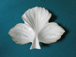 VINTAGE LENOX TREE PIECES TRAY BOWL CANDI DISH 3 LEAVES AND CANDLEHOLDERS  - £97.08 GBP