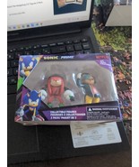 Sonic Prime Figures 2 Pack ( Knuckles And Headphones Guy) - $460.30 MXN