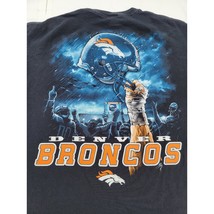 Denver Bronco NFL Apparel Sky Helmet Crew Neck Men&#39;s T-Shirt XL - $24.97