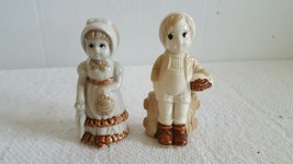 4&quot; Tall Ceramic White and Brown Boy and Girl Figurine Vintage Colonial T... - $12.99