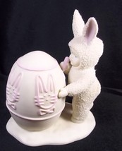 Dept 56 Snowbunnies figurine I&#39;ll Color the Easter Egg 5&quot; tall Easter Spring - £13.59 GBP