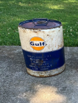 Gulf Motor Oil Vintage Metal 5 Gallon Can OHIO PICK UP ONLY - £58.38 GBP