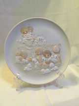 Precious Moments &quot;Unto Us a Child is Born&quot; Christmas Plate - $15.00