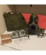 VTG US Army M17A1 Gas Mask M / Chemical Hood / Canvas Bag / 2 Pairs of G... - €93,92 EUR