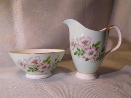 vintage Royal Albert Bone China WILD ROSE open SUGAR &amp; CREAMER friendship series - £14.94 GBP