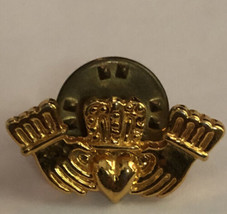Irish Claddagh Gold Colored Lapel Pin - $3.47