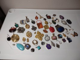 Lot Of Over 50 Pendants And Charms Variety Of Colors And Shapes - £39.96 GBP