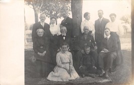 MULTI GENERATION FAMILY IN PERIOD ATTIRE~POSING FOR REAL PHOTO POSTCARD ... - £4.25 GBP