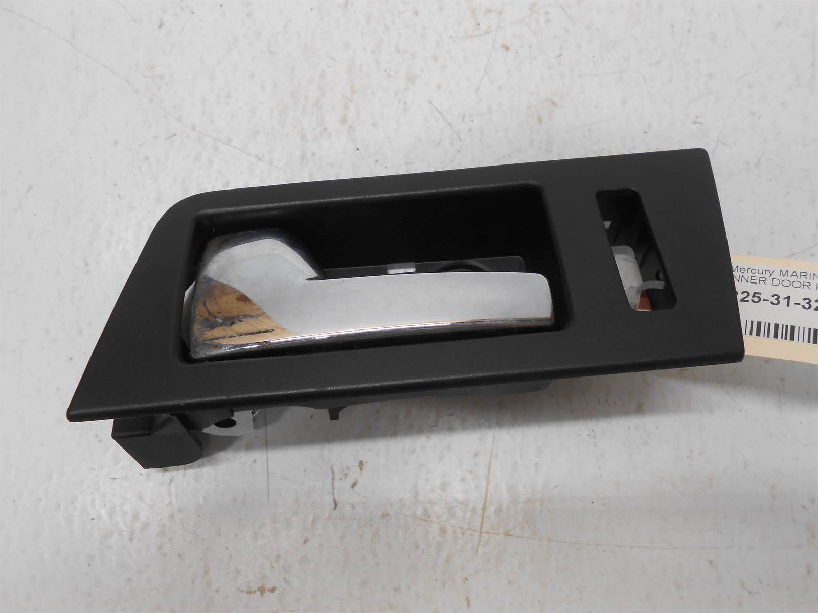 Left Front Inside Interior Inner Door Handle for 08-12 ESCAPE 08-11 MARINER - $19.87