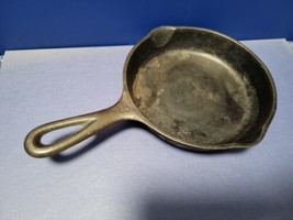 VINTAGE WAGNER WARE No. 3 SIDNEY -O- CAST IRON SKILLET 1053 Needs Cleaned - £19.99 GBP