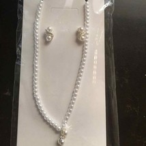 Charlestone faux pearls necklace &amp; earrings set - £12.07 GBP