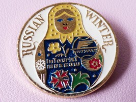 VTG Moscow USSR Russian Winter Intourist  Matrioshka doll enamel Pin Lapel  - £14.21 GBP