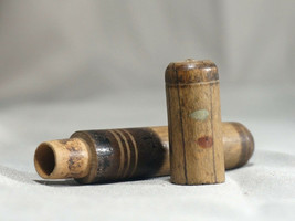 Antique Victorian Treen - Vintage Wooden Needle Case - 19th c Treen Hand Painted - £25.89 GBP