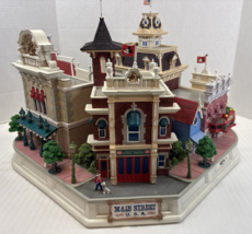 RARE*Disneyland Big Figure Main Street USA Larry Nikolai *No Adapter - $13,141.74 MXN