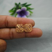 22k Yellow Gold Stud Earrings , Handmade Yellow gold earrings for women, filigre - £394.76 GBP
