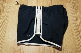 Nike Dri-Fit Women&#39;s Shorts Medium Black Athletic Yoga CUTE Ladies - £9.42 GBP