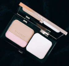 Givenchy Long Wearing Compact Foundation &amp; Highlighter 6 Elegant Gold NWOB - £23.74 GBP