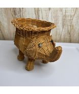 Vintage Wicker Rattan Elephant Basket Holder Trinket Dish - $367.17 MXN