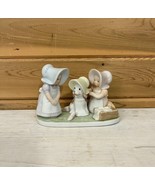 Porcelain Colletible Figurine Circle of Friends By Masterpiece Vintage 1994 - $27.41 CAD