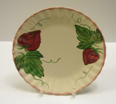 Vintage Porcelain Blue Ridge Potteries USA 9&quot; Decorative Plate Strawberr... - $368.72 MXN