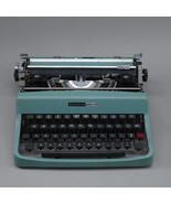 Olivetti Underwood Lettera 32 Typewriter  Made In Italy - $93.99