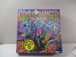 Grave Danger Complete Pressman Dial-Of-Doom 1994 Zombie Mummy Skeleton game - £27.25 GBP