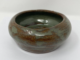 Vintage 1967 Hand Crafted  Pottery Bowl Signed - £18.65 GBP