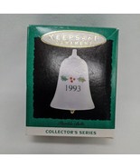 Hallmark Keepsake Christmas Ornament Thimble Bells 1993 Collector Series - $200.30 MXN