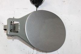 2005-2007 CADILLAC STS GAS FUEL DOOR WITH FUEL CAP R2064 image 4