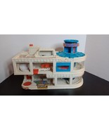 Vintage Super Auto World Micro Machines Lewis Galoob Toys Play Set Toy 1995 - £14.82 GBP