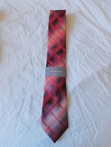 Van Heusen Men&#39;s Tie Red Lin Plaid Design Extra Long 63 Inch $50 NEW - £20.55 GBP