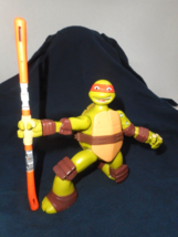 Teenage Mutant Ninja Turtles Michelangelo Action 5&quot; Figure STRIKIN&#39; MIKEY Viacom - £10.21 GBP