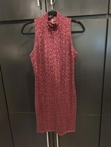 Stunning XS Shiny Sequined Dress - $461.32 MXN