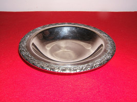 Vintage Wm Rogers 748 Silverplate BOWL/DISH 7 1/2 Inch - £7.74 GBP