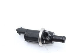 97-04 PORSCHE BOXSTER FUEL TANK VAPOR VALVE Q8464 image 3