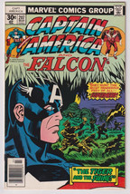 Captain America #207 (Marvel 1977) - £5.00 GBP