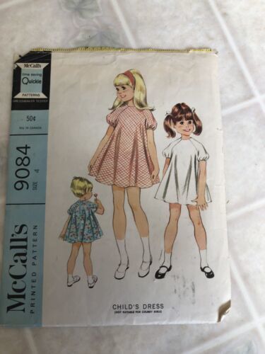 McCall's Vintage 1967 9084 Girls Short Sleeve Loose Dress Size 4 Cut - $18.27