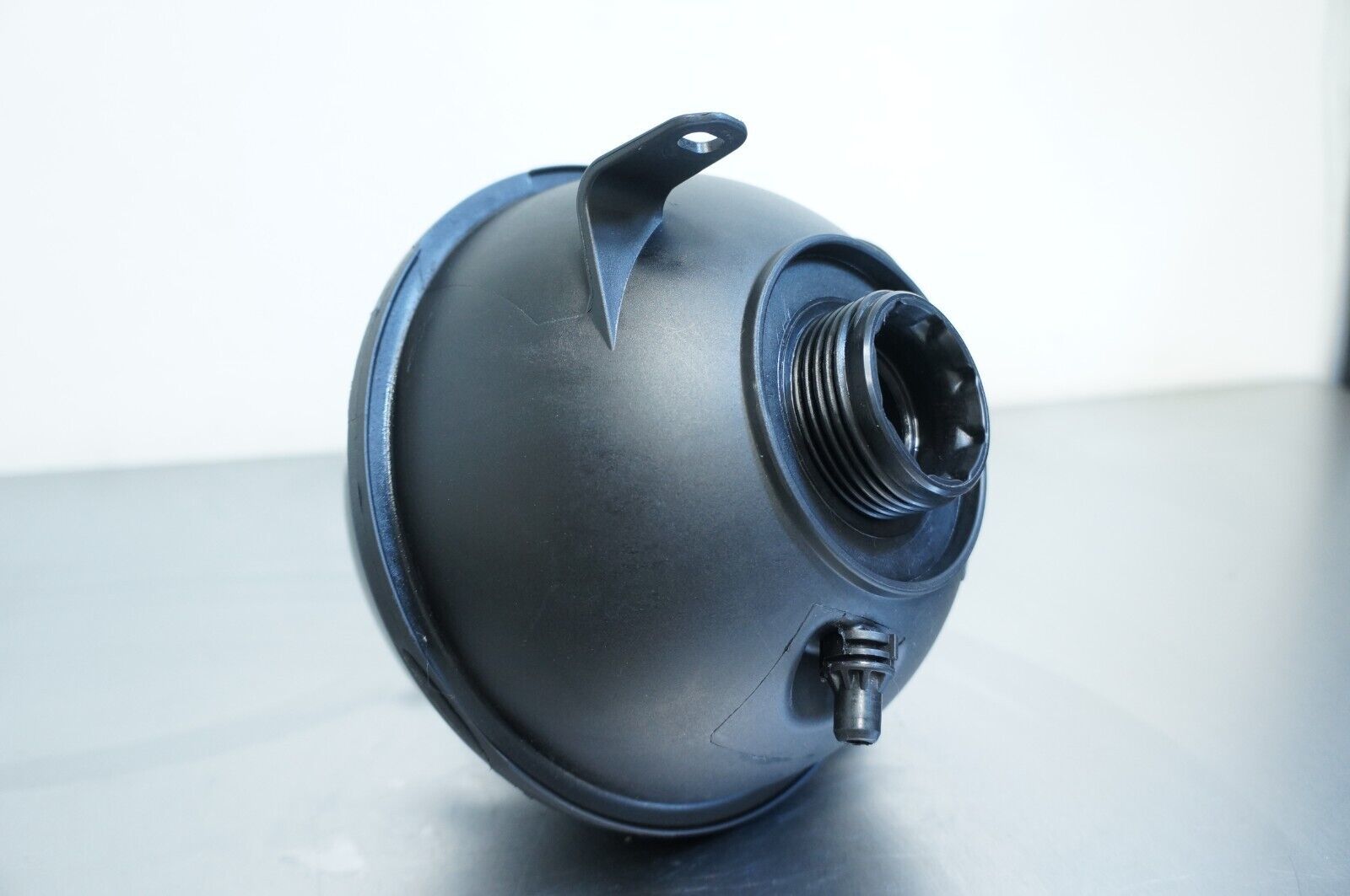 2011-2017 bmw x3 x4 f25 radiator coolant reservoir expansion tank - $49.87