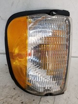 Passenger Corner/Park Light Fits 92-00 FORD E150 VAN 636724 - $26.73