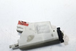 2003-2006 INFINITI G35 SEDAN FUEL DOOR LID ACTUATOR P3568 image 6