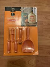 HYDE and EEK Pumpkin Carving Kit 5 Tools 8 Stencils Halloween Crafts Orange - $26.62 CAD