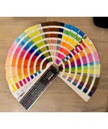 Vintage Pantone by Letraset Color Matching System 16th Edition - 1977 - $1,238.73 MXN