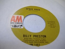 BILLY PRESTON 45 RPM Space Race / We&#39;re Gonna Make It [Vinyl] - $92.72 MXN