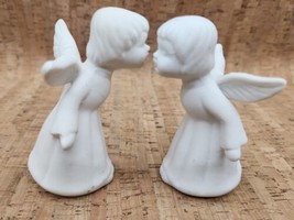 Vintage White Porcelain Bisque Kissing Angels Figurines 3.5” Lot of 2 - £17.86 GBP