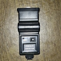 F700 BLITZ Computer Flash Auto Computer Zoom, Bounce, Swivel - $168.88 MXN