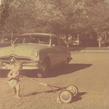 Found Color Photo Young Boy Mowing Grass Reel Lawn Mower 1953 Clovis New Mexico - £7.11 GBP
