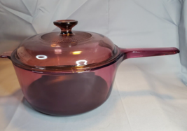Vision Corning Ware Cranberry Purple 2.5L Sauce Pan Pot w/Pyrex Lid USA - £29.20 GBP