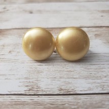 Vintage Screw On Earrings - Sandy Golden Tone Faux Pearl - £7.23 GBP