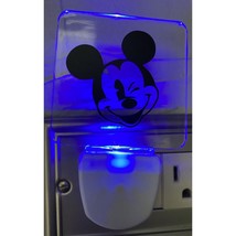 Walt Disney Mickey Mouse Wall Plug-In 3D Night Light - Works Great! - $345.71 MXN